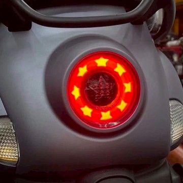 YAMAHA Vinoora尾燈  1個