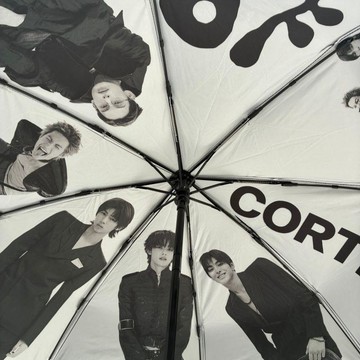 偶像周邊 CORTIS黑白晴雨傘追星應援周邊便攜三折全自動黑膠遮陽晴雨兩用傘 壹灣出貨 偶像應援物 應援物 文豪野犬周邊