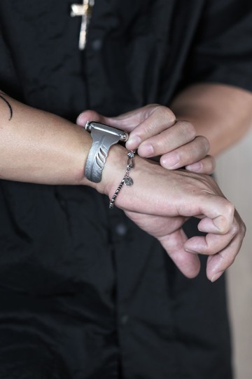 【時尚飾物】 SOULITE苹果手表手镯表带 Feather Elegant