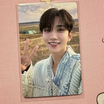 ⭐韓國代購正版⭐seventeen Joshua洪知秀mini11 yzy3.0比耶刷藍衣刷新款周邊小卡
