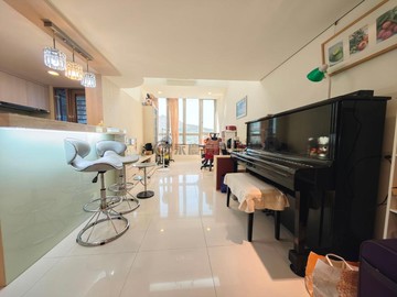 南加州海景美裝一卡皮箱可入住｜新北市淡水區民權路