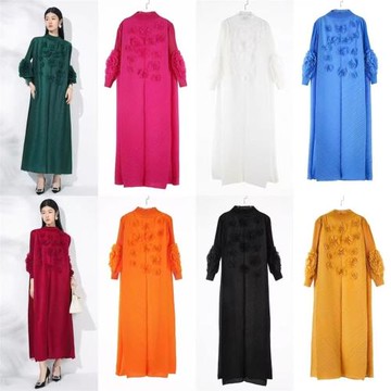 2025三宅皺褶立體花朵連衣裙