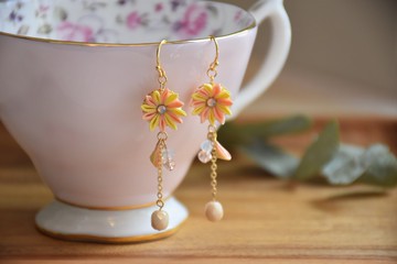 橙黃雙色 客製真絲細工花耳環 / つまみ細工ピアス