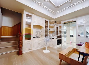 中西區湖美典雅6米活巷孝親透天厝｜台南市中西區民權路四段