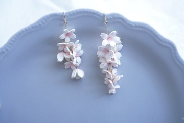 搖曳櫻花花束 耳夾(耳針)