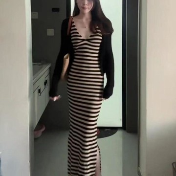 韓系溫柔風條紋吊帶連衣裙女修身顯瘦包臀裙外搭防曬開衫兩件套不規則連身裙 韓系連衣裙 文藝連衣裙 套裝洋裝 連衣裙 吊帶裙