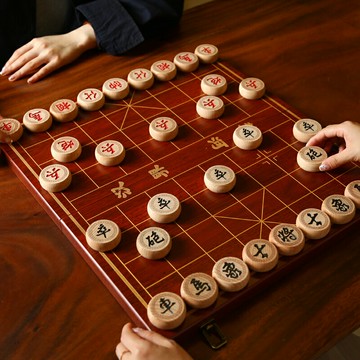 含運 象棋中國象棋兒童實木成人大號帶木質棋盤便攜式套裝雕花櫸木棋子