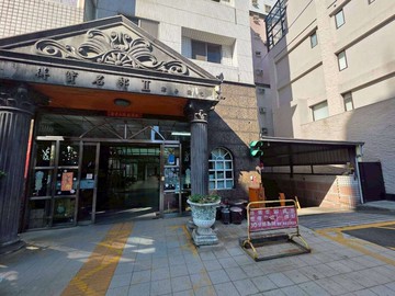 得寶名邸二期次頂樓三房雙車｜台中市潭子區雅豐街