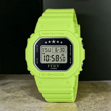 CASIO 卡西歐 G-SHOCK x ITZY 韓團聯名方形女錶 電子錶-亮綠 GMD-S5610IT-3