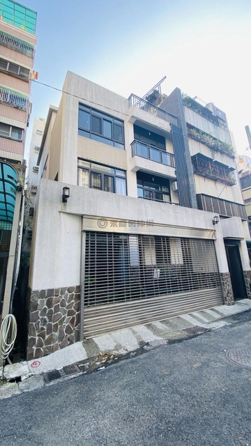 西區美術館 教育大學全新整理透天套房｜台中市西區五廊街