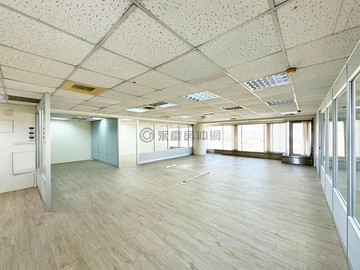 恩仔熟商辦室內64坪近水湳商辦！捷運沿線含車位｜台中市西屯區文心路三段