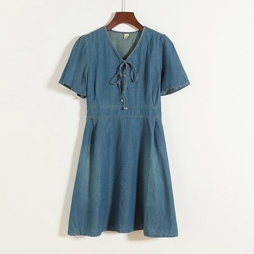 牛仔磨白V領連衣裙夏季新款短袖收腰A字中長款裙女套頭裙子Q/10-3