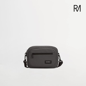 【ROBINMAY】羅德斜背包(深灰色)