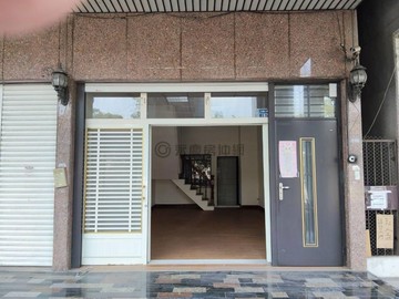 岡山國中旁#藍波大樓#鄰20米路優質樓店+車位｜高雄市岡山區大德二路