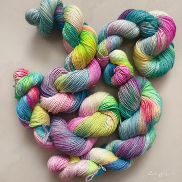 lufi手染線 美麗諾羊毛襪線 細線 50g 油畫 繽紛棒棒糖