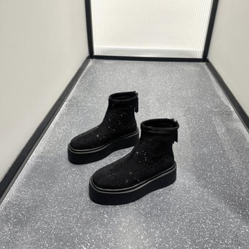 JP Queen New York 閃亮夜光水鑽圓頭後拉鍊內裡加絨短雪靴(2色可選)