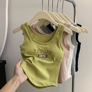 辣妹穿搭法式吊帶背心女內搭白色帶胸墊短款無袖打底美背運動上衣