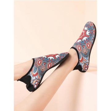 戈倫鯊室內健身鞋女軟底防滑靜音運動跳繩跳操瑜伽綜合訓練專用鞋