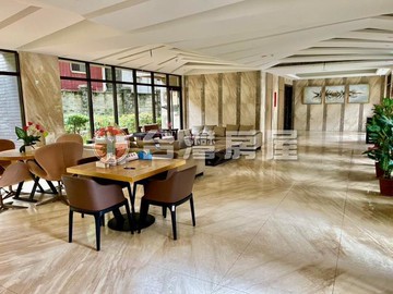 {美樹館高樓層}+坡道平面車位｜新北市蘆洲區正和街