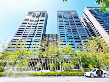 鼎宇❤️橋頭新市鎮公園首排四房雙平車❤️森風景｜高雄市橋頭區橋新一路