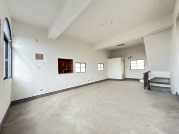 獨家~~苑裡致民國中旁超值大透天｜苗栗縣苑裡鎮舊社