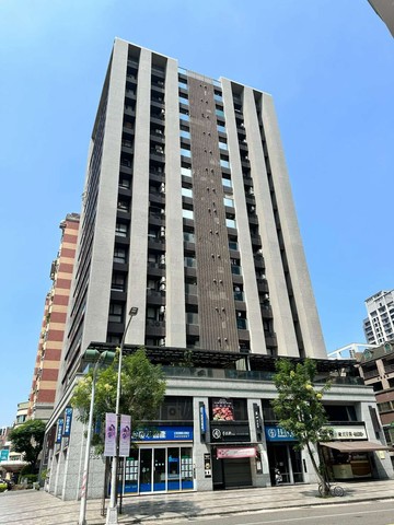 福山學區臨路大兩房平車｜高雄市左營區文自路