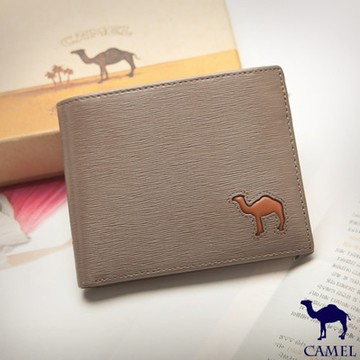 CAMEL - 西班牙經典真皮水波紋款可拆式6卡3照內拉鍊短夾-淺咖