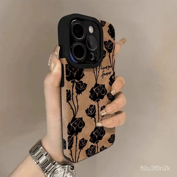 17手機殼.滿屏黑玫瑰適用iPhone16/15promax翻毛皮手機殻14/13/12套軟膠11