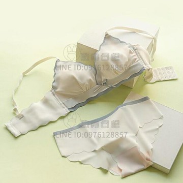 法式薄款云朵bra小胸平胸專用無鋼圈光面無痕舒適透氣內衣女套裝【倪醬小鋪】