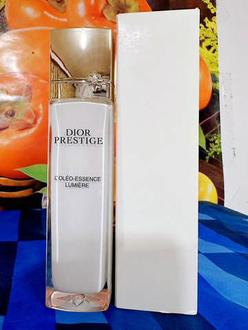 DIOR 迪奧 精萃再生光燦淨白精華露 150ML 百貨公司專櫃正貨白盒裝 2027.02