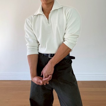 正韓高級感半拉練翻領豎紋針織上衣 3色 YUPPIE 現貨優惠商品