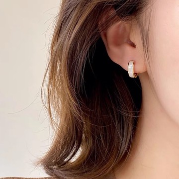 Emi艾迷 韓系靜謐貝殼感耳環耳夾