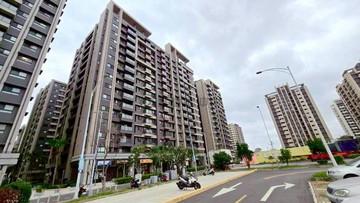 遠雄之星｜邊間四改三房｜露臺戶｜梯前雙平面車位｜台中市清水區港都路