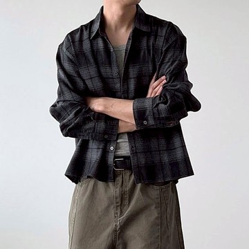 正韓修身復古質感大格紋短版長袖襯衫 2色 YUPPIE 預購商品 1006