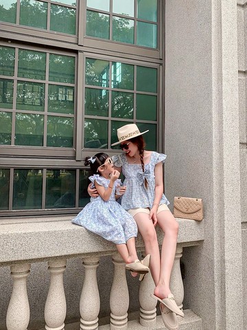 英國LIBERTY FABRICS Iris法式浪漫方領荷葉上衣(大人款)