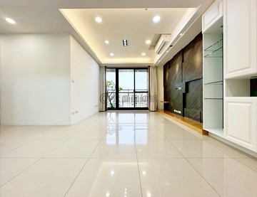 專任！國聚之界大三房獨立雙平車無限視野戶｜台中市北屯區后庄路