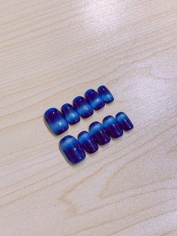 客製化穿戴甲_藍色貓眼款