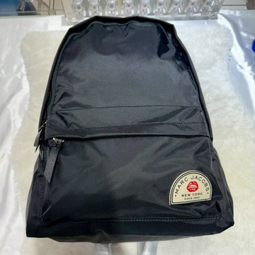 【MJ｜全新】現貨 MARC JACOBS 後背包 尼龍 小標 防潑水 耐用 雙肩包｜Little Bee 小蜜蜂精品