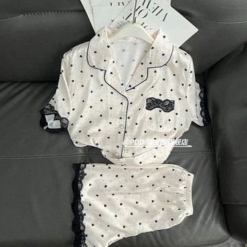 ♡ 𝑪𝒉𝒊𝒄 𝒖 ♡ins風愛心印花冰絲睡衣女夏天薄款涼感短袖甜美蕾絲家居服兩件套
