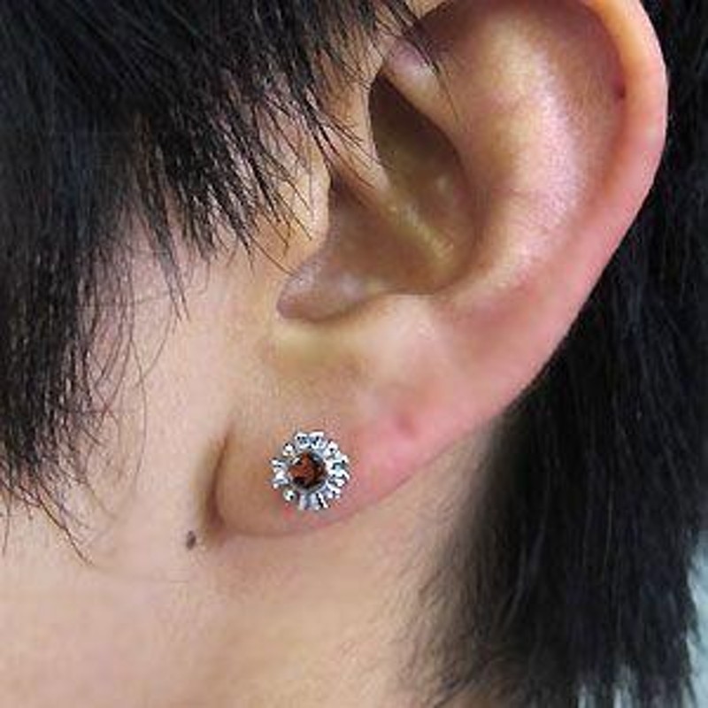 メンズ ピアス クロス ガーネット ピアス シンプル k18 | LINEショッピング