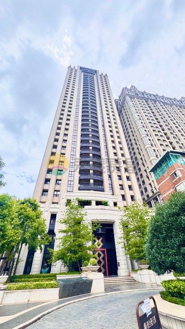 七期聚合發天廈秋紅谷四房+雙平車高樓層裝潢視野戶｜台中市西屯區環中路三段