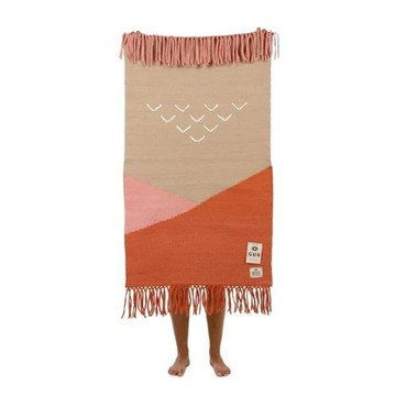 Rug by GUR｜手工掛地毯《 Serena Confalonieri 》