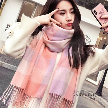 《Caroline》 本年度新款秋冬百搭格子披肩 質地細膩舒適柔軟圍巾71572