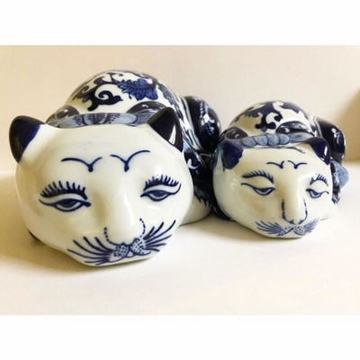 THE-SECRET-GARDEN シノワズリ ブサカワ 猫 置物 小 青白陶器 THE-SECRET-GARDEN シノワズリ ブサカワ 猫 置物 小 青白陶器