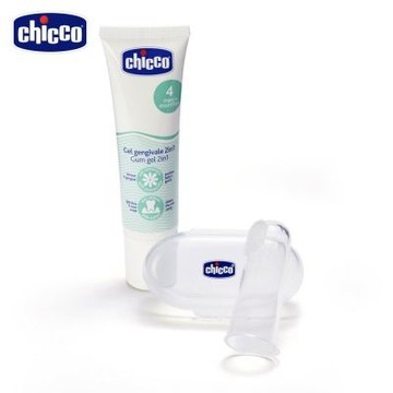 chicco官方直營-寶貝長牙舒緩清潔組-多功能凝膠及指套牙刷