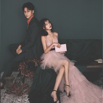 展會新款影樓主題婚紗拍照彩紗優雅旅拍拖尾前短后長粉色禮服