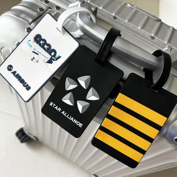 旅行箱牌創意HelloKitty飛機行李牌背包登機牌吊牌行李箱綁帶掛件