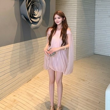 甜美粉色洋裝 一字肩 公主短裙 仙女抹胸裙 褶皺溫柔 網紗蓬蓬裙 連身裙