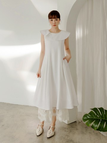 微甜不對稱翻領傘襬洋裝