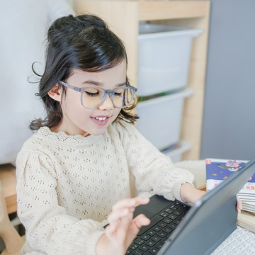 美國 KiGO - 功能型濾藍光兒童眼鏡 (3Y+)-質感黑